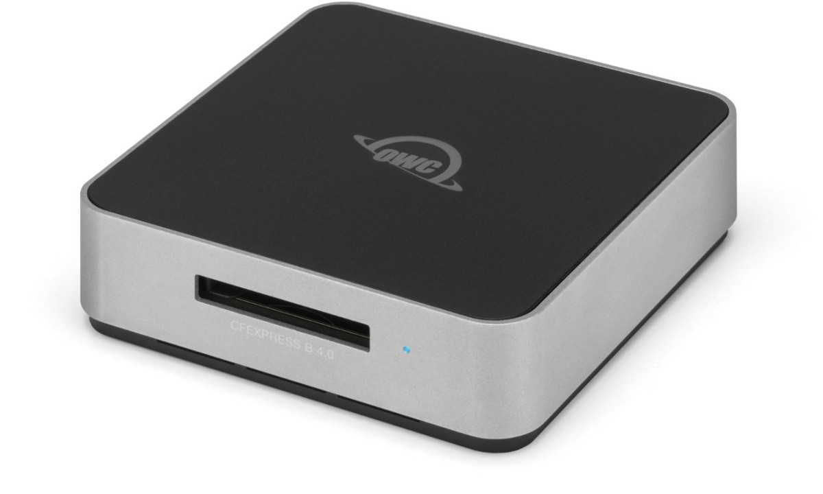  The new OWC Atlas card reader boasts data transfer speeds rivaling those of Thunderbolt, ensuring rapid movement of files.